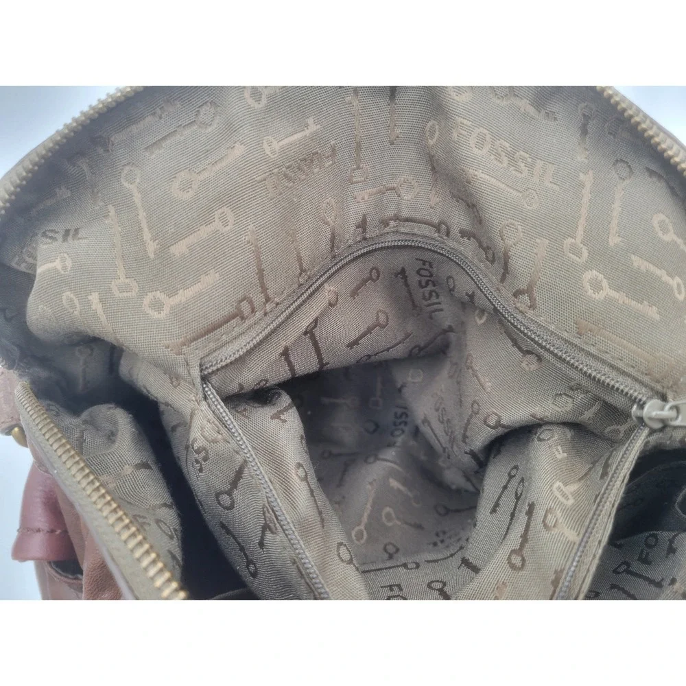 Fossil item has